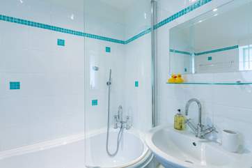 The main bathroom.