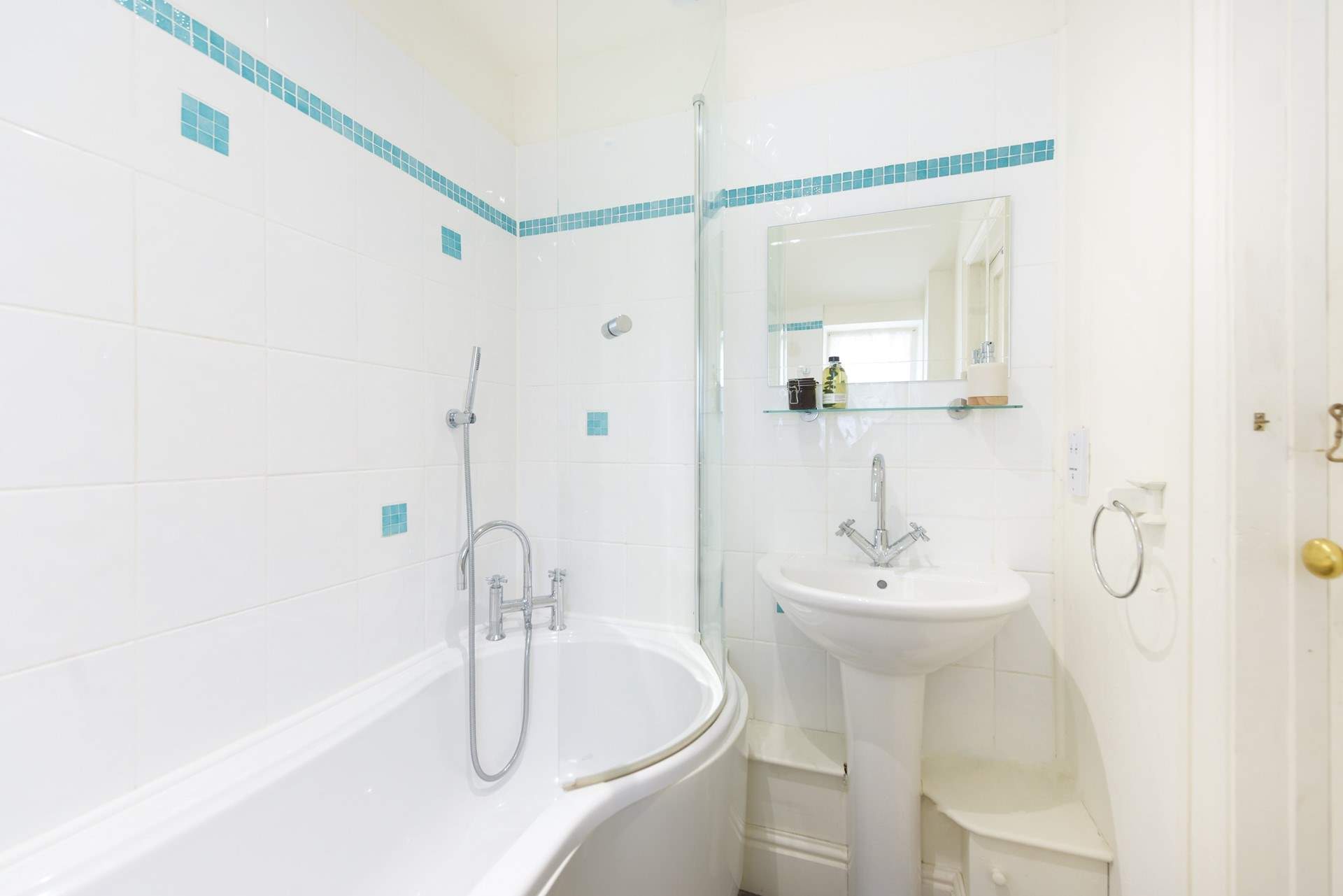 The family bathroom.