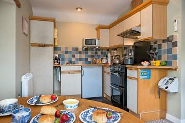 Why not treat yourself to a cream tea? You are on holiday! (Please note, the payphone is no longer in use)