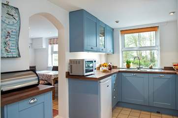 The archway leads from the kitchen through to the dining area