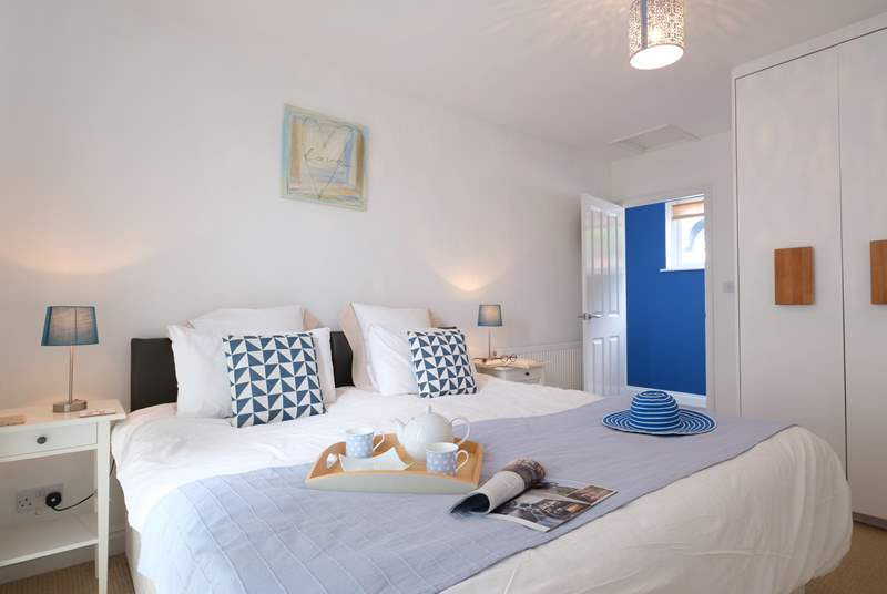 Bedroom 1 has 'zip and link' beds (3' twin beds or a 6' super-king size double bed) and patio doors onto the deck.
