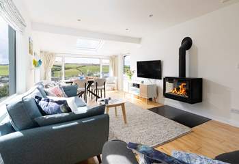 Stunning Netherway is the perfect holiday retreat throughout the seasons. 
