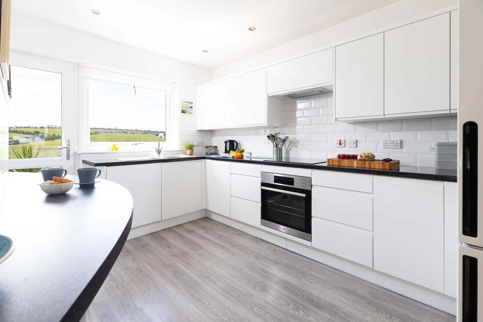The kitchen area has all you need to create a culinary delight. 