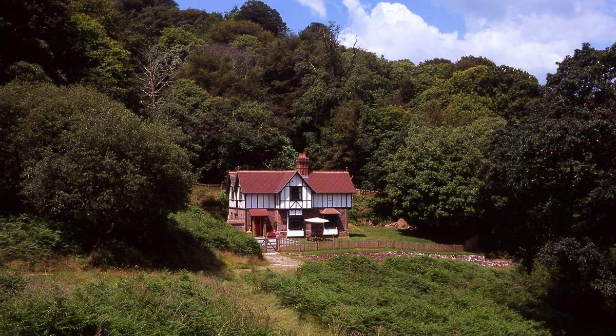 Lady Emma's Cottage is in wonderful surroundings, with no neighbours and just the occasional passing walkers.