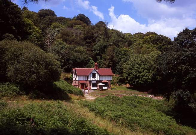 Lady Emma's Cottage is in wonderful surroundings, with no neighbours and just the occasional passing walkers.