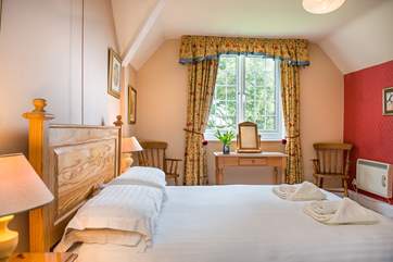 Beautiful bedroom 1.