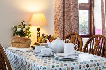 Afternoon tea is served!