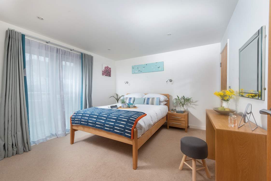 Stylish bedroom 1.