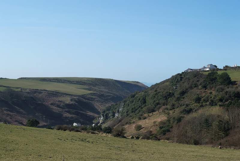 The lovely valley leading down to Trebarwith Strand.