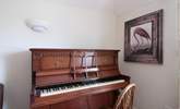 For the musicians amongst you, there's even a piano. - Thumbnail Image