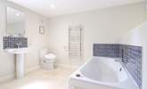 Bedroom 1 has spacious en suite bathroom. - Thumbnail Image