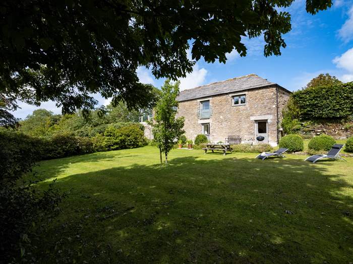 Trewane Barn, Sleeps 6 in Port Isaac