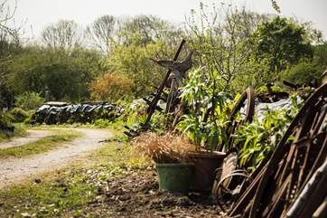 The owners have a wonderful mix of old cast iron work around the grounds from days gone by.