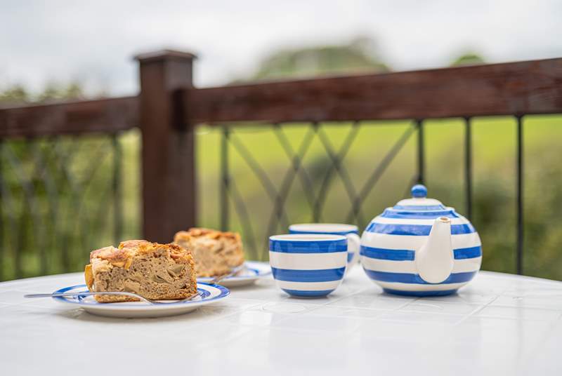Treat yourself to a slice of Dorset Apple Cake! 
