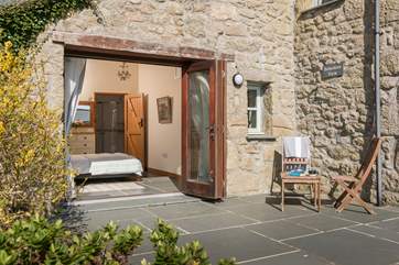 Lie in bed, open up the doors and listen to the early morning birdsong.