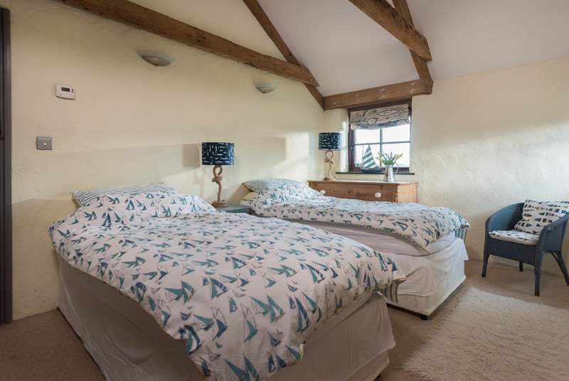 Bedroom 2 has 'zip-and-link' beds (3' singles or 6' double).