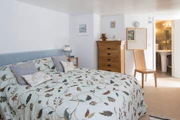 Bedroom 2 can be made up as a double or twin - here as a double.