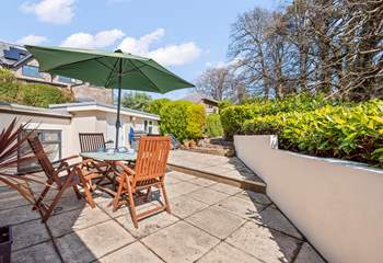 The approach down to Heron's Rest.