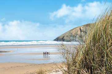 The beach at Mawgan Porth is a terrific beach all year round.