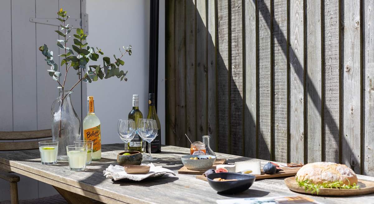 Al fresco meals are the order of the day during the warmer months