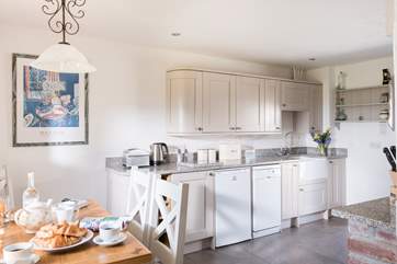 The super kitchen/diner, ideal for cooking up a Cornish treat.
