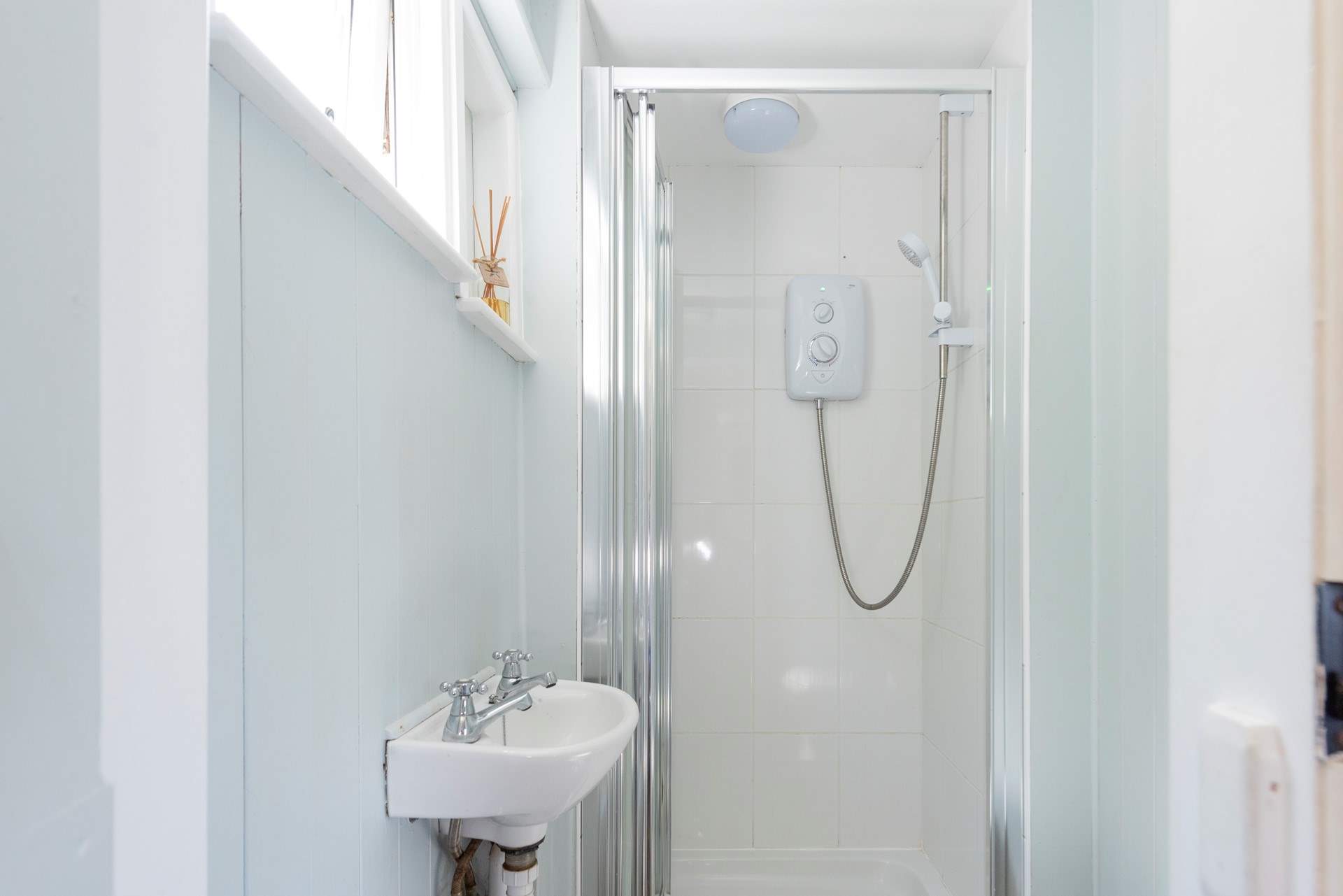 Bedroom 2 also has an ensuite shower room.