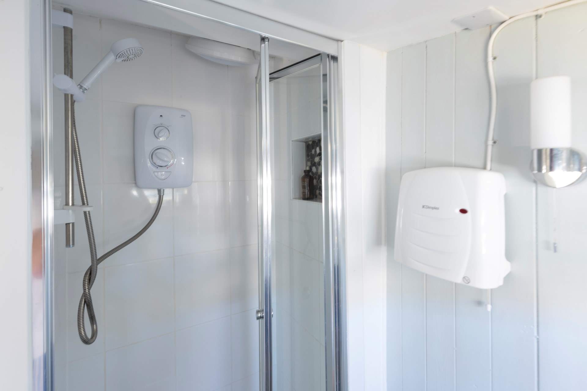 Each bedroom has their own ensuite shower room.