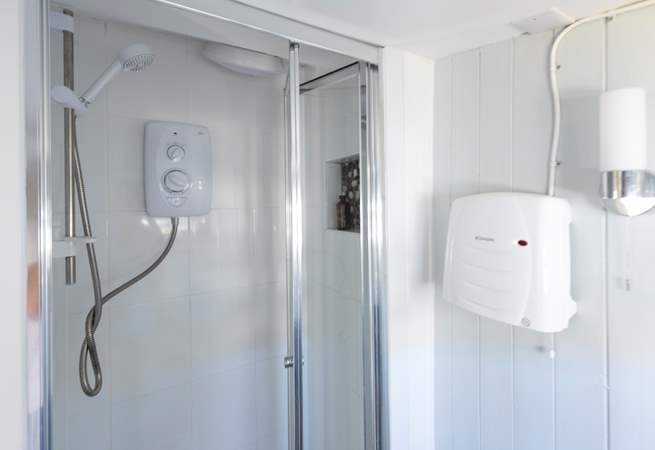 Each bedroom has their own ensuite shower room.