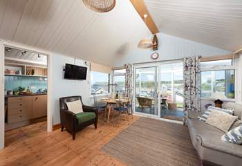 The kitchen leads off from the lounge/dining room.