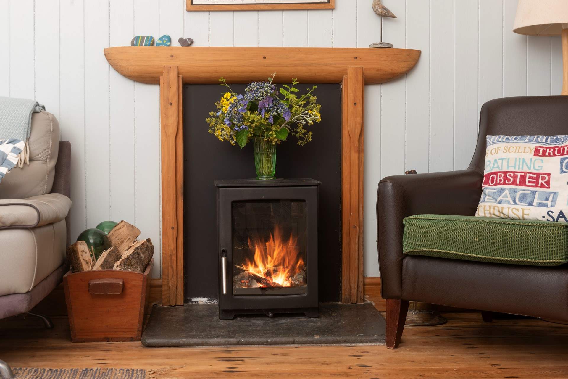 The toasty woodburner makes this an ideal retreat all year round.