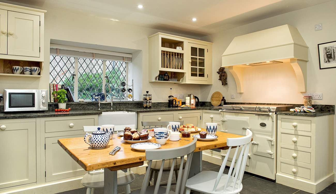 The bespoke kitchen/breakfast-room.