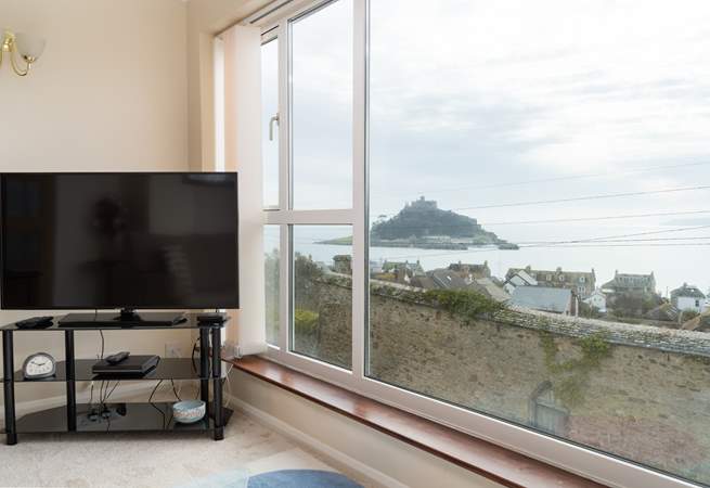 Stunning sea views from the sitting-room.