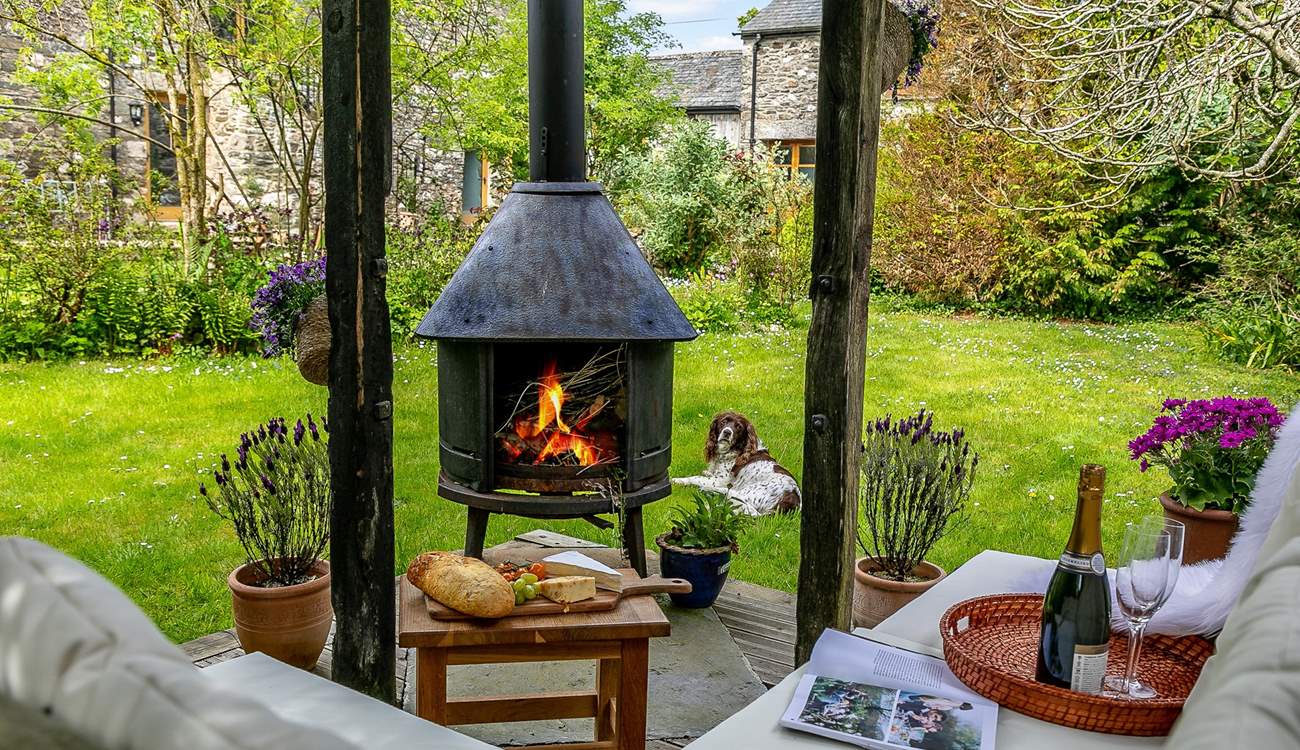 Set in the corner of the communal area you will find a beautiful log burner and seating area, perfect for those summer evenings whilst the children play with the guests staying at Fig Tree.