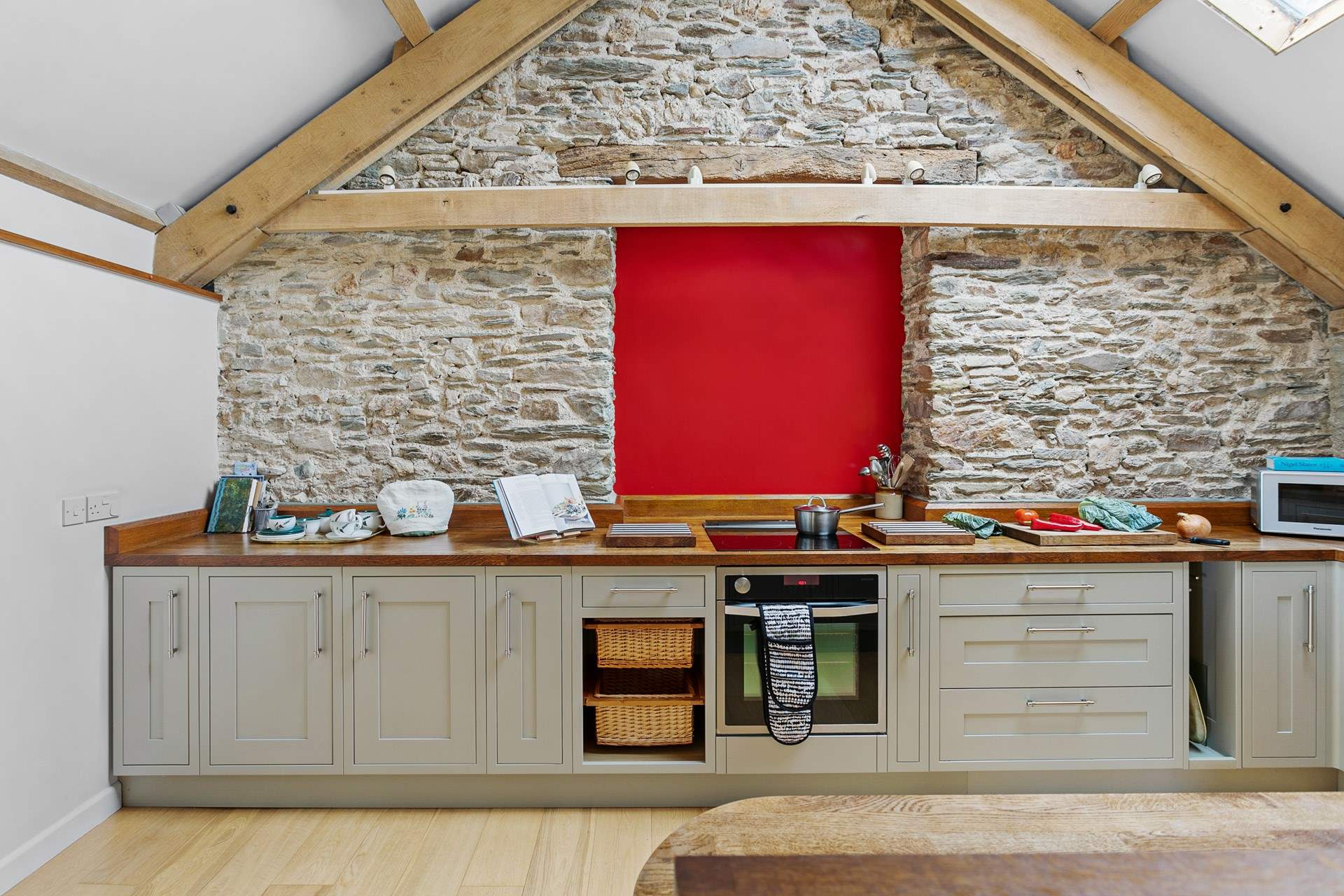 A very impressive kitchen.