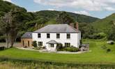 Stunning Meadowgate welcomes you on holiday! - Thumbnail Image
