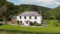Stunning Meadowgate welcomes you on holiday!