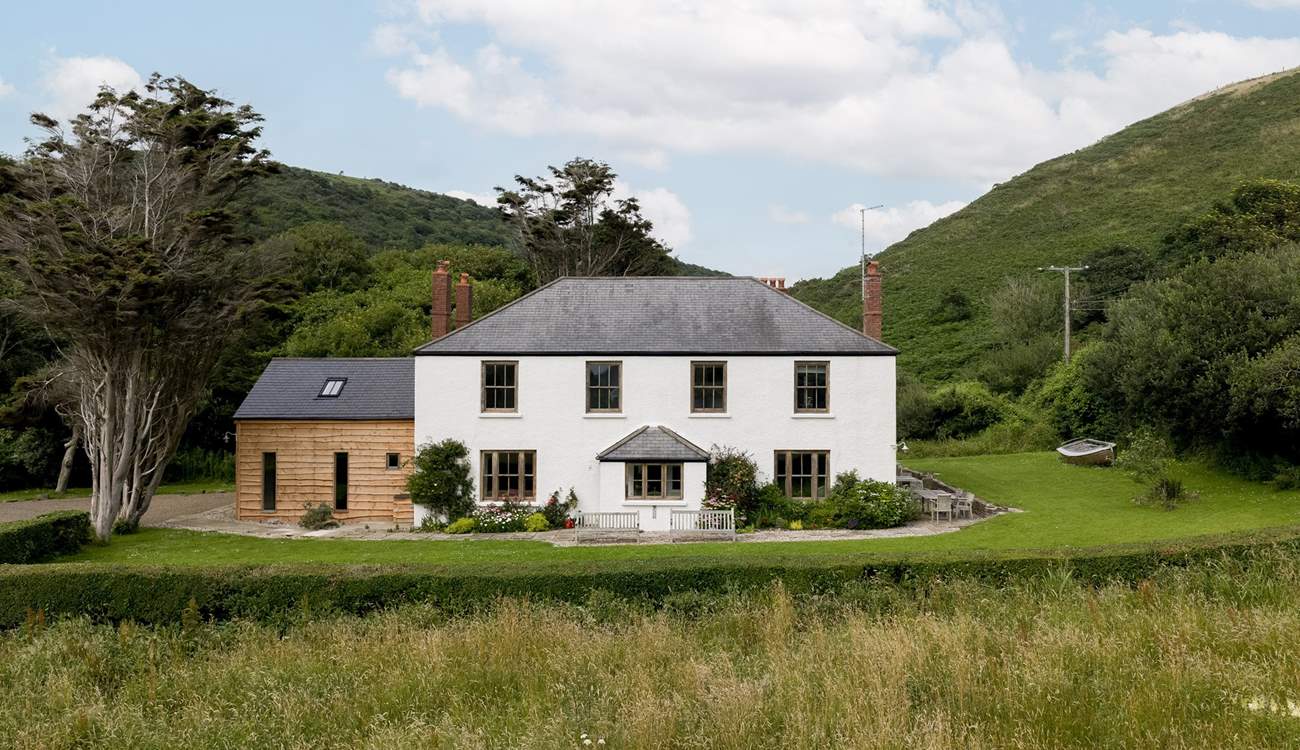 The wrap around gardens are stunning. 