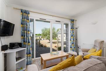 Peace and quiet, with a view over the courtyard.