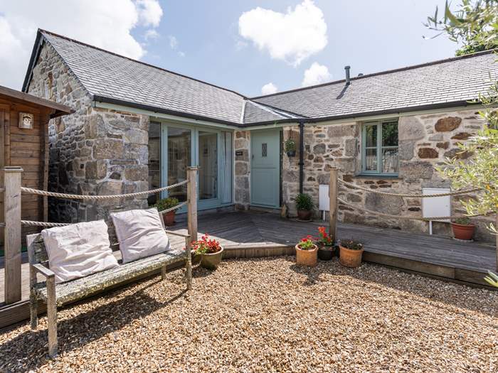 Daisy, Sleeps 3 in Porthleven