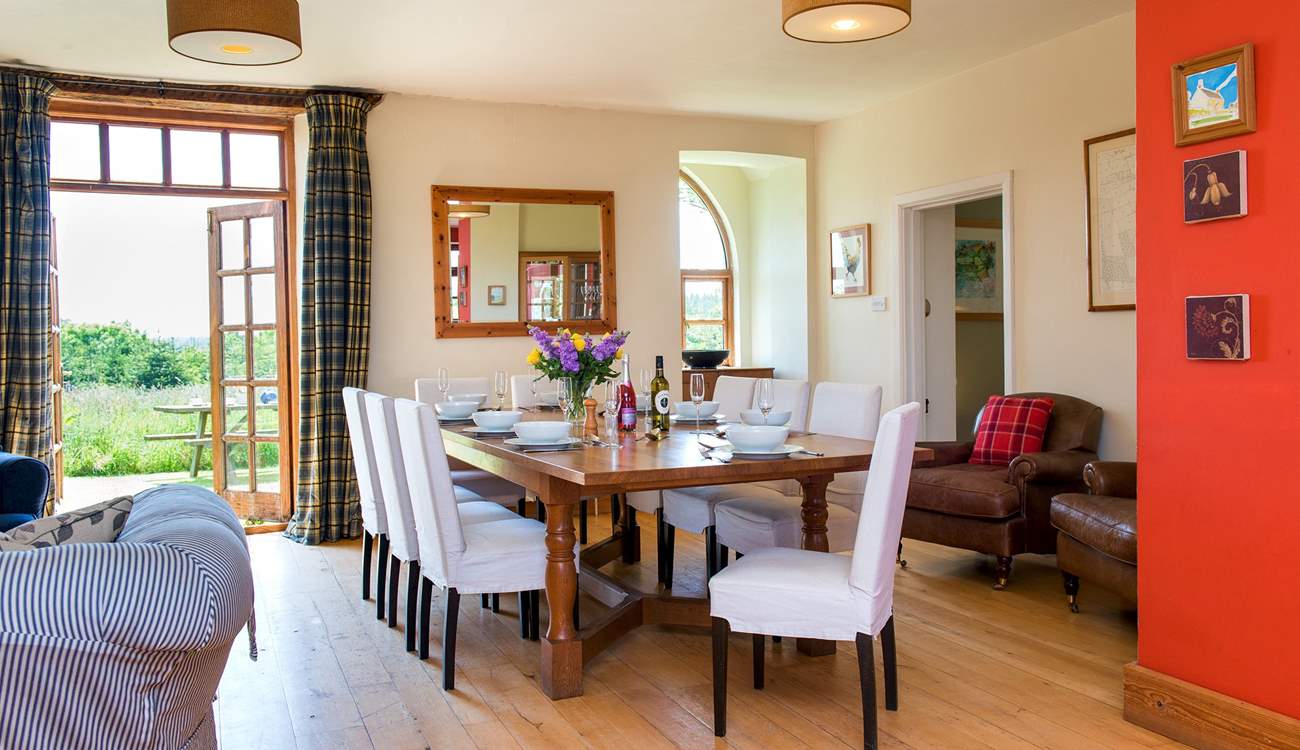 The dining-area in the main living-room.