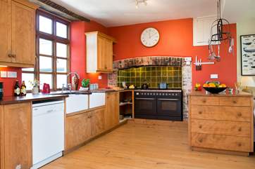 The gloriously spacious farmhouse kitchen....