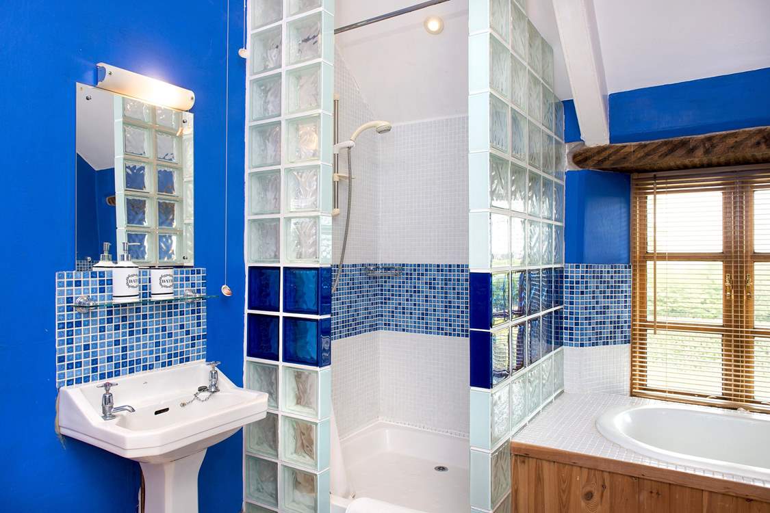 The family bathroom on the first floor.