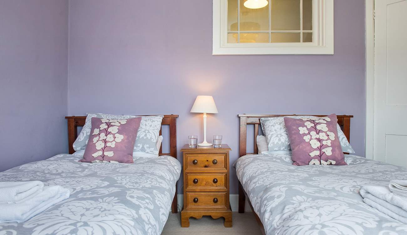 Bedroom 3 has twin beds.