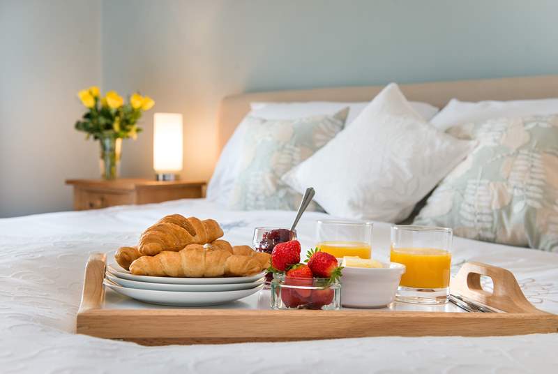Breakfast in bed? Why not!