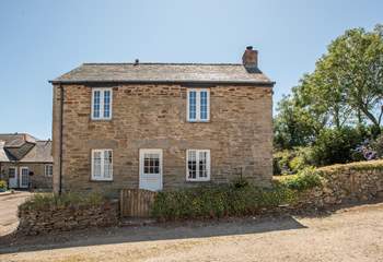 Smugglers Cottage is a peaceful rural retreat for two.