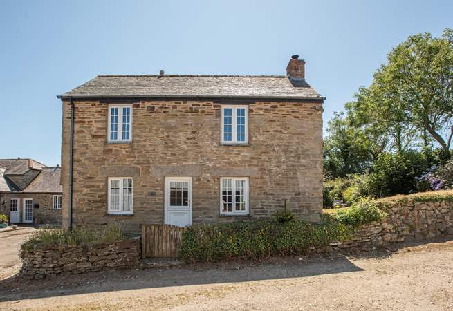 Smugglers Cottage is a peaceful rural retreat for two.
