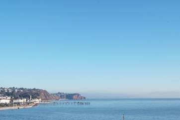 The view from Ness Head above the village of Shaldon across to Teignmouth and further east.