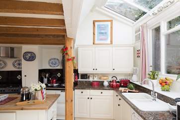 The spacious kitchen.