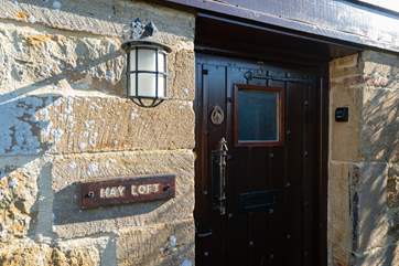 A traditional barn conversion with all you will need for a lovely stay in this National Trust conservation village.