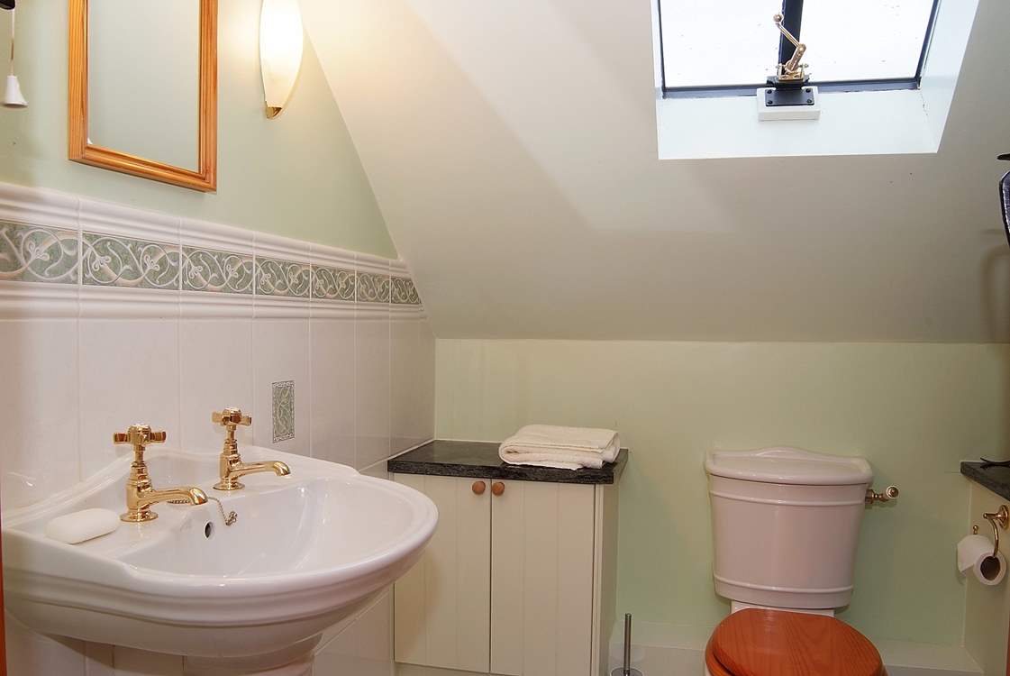 The upstairs shower-room.